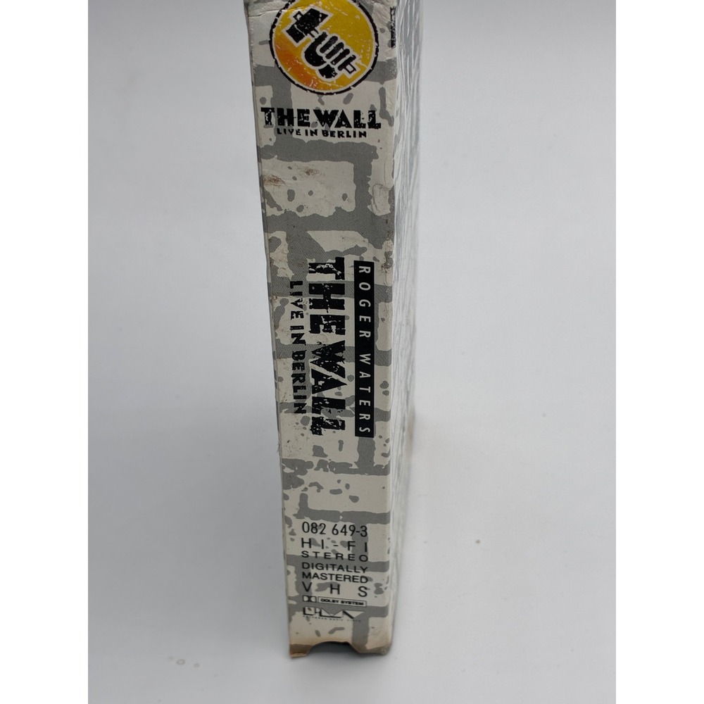 Roger Waters The Wall Live in Berlin 1990 VHS Tape with Box - Picture 6 of 7